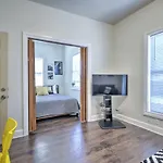 Bright 1 Bedroom In The Heart Of Capitol Hill - Apt C