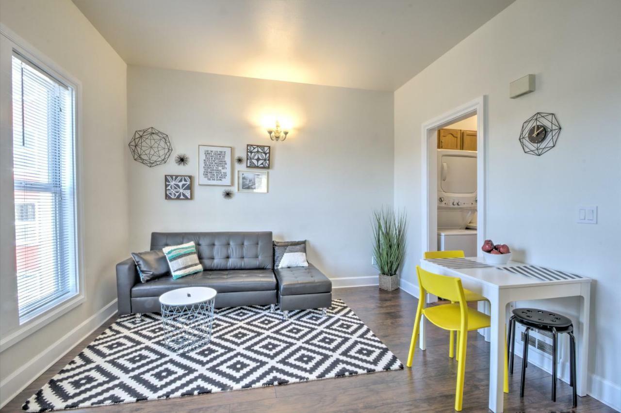 Bright 1 Bedroom In The Heart Of Capitol Hill - C Apartment